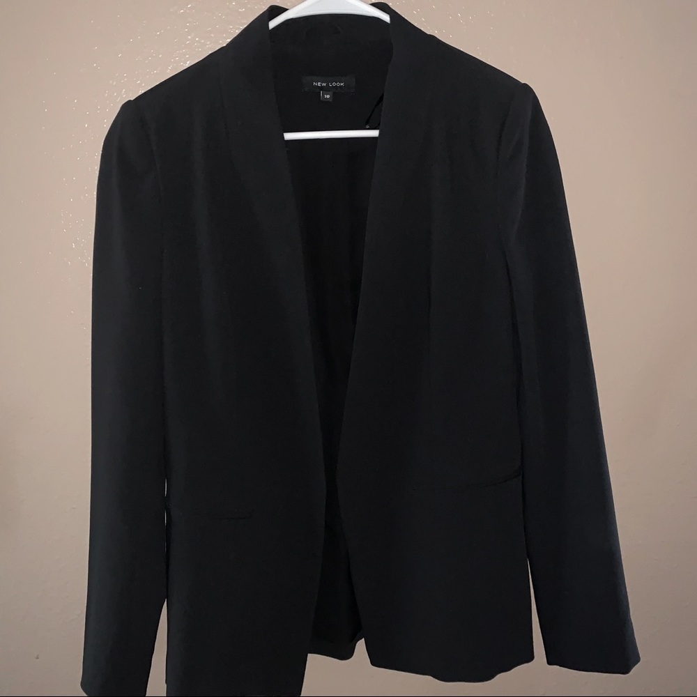 Newlook Buttonless Black Blazer